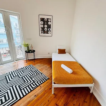 Luxury Rooms, Location For Tourists Hostel