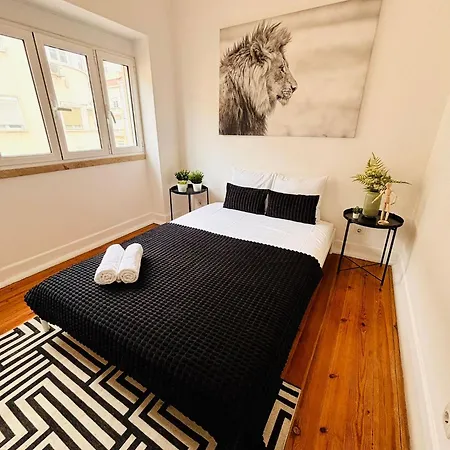 Luxury Rooms, Location For Tourists * Lizbona