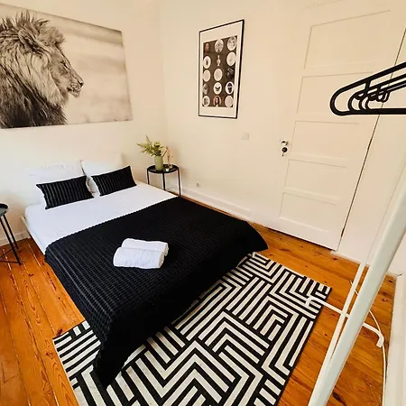 Vandrarhem Luxury Rooms, Location For Tourists Lisboa