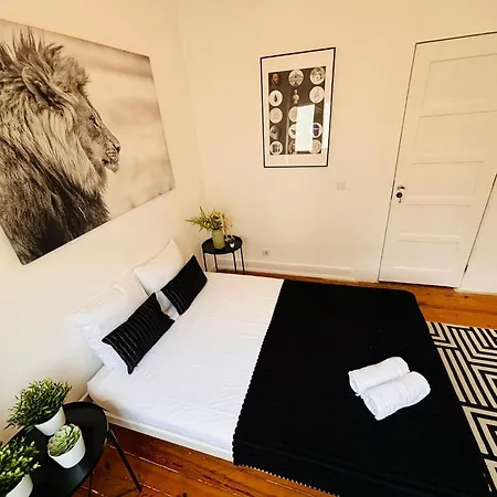 호스텔 Luxury Rooms, Location For Tourists *